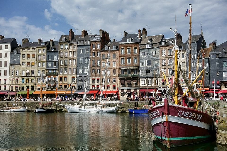 honfleur-977920_960_720.jpg