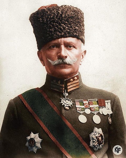480px-Yaşlı_Ömer_Fahreddin_Paşa.jpg